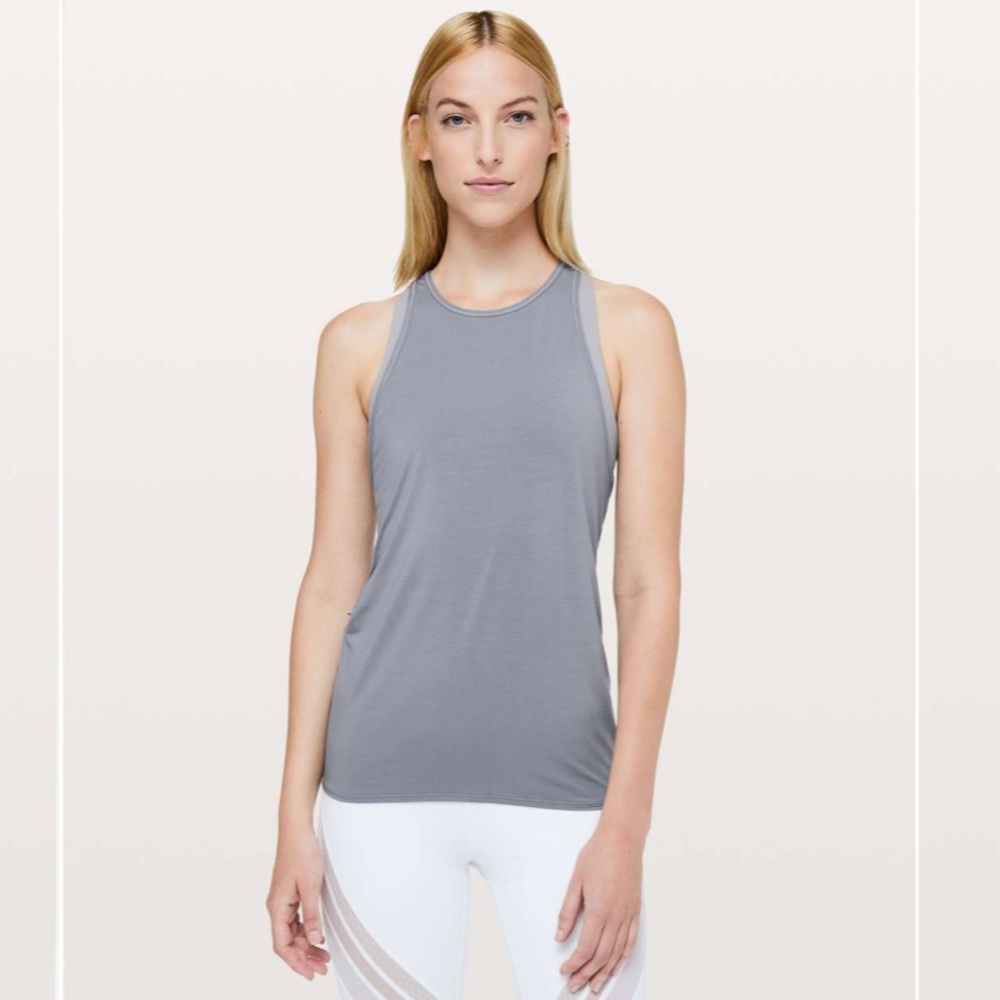 Lululemon Deep Stretch Racerback Women’s Size 6 in Lilac Stone